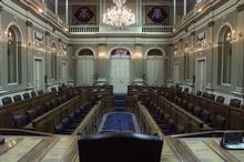 Salón de Plenos del Parlamento de Canarias