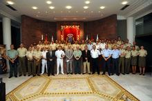 Fotografía Una representación del Ejército visita el Parlamento 