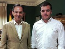 Fotografía Antonio Castro recibió al presidente de la Unión de Estudiantes de Canarias 