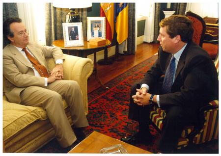 Visita del embajador de Bélgica, Claude Misson, al presidente del Parlamento