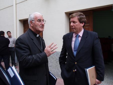 Gabriel Mato y el obispo Felipe Fernández, en el Congreso Diálogo Fe-Cultura