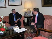 Gabriel Mato recibe en su despachoia Ignacio Ortega, jefe Superior de Policía