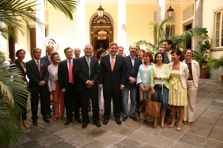 Mato advierte que el sector primario  es el gran olvidado del debate público