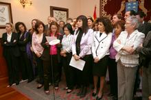 Fotografía El Parlamento se suma al Día Internacional de la Mujer con la lectura de una declaración institucional 