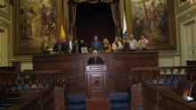 Miembros de la Asociación de Vecinos Tuhoco de Santa Cruz de la Palma, en el Salón de Plenos