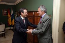 Fotografía El embajador de Bélgica visita el Parlamento 