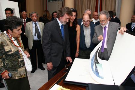 El artista muestra su trabajo