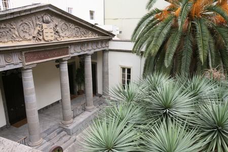 lateral fachada del Parlamento