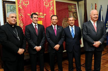 Principales Autoridades asistentes