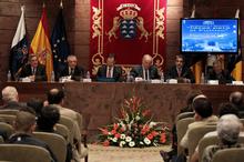 Los ex presidentes del Gobierno, el Presidente del Parlamento y Oswaldo Brito.