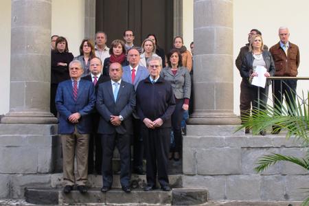 Minuto de silencio por las víctimas de la violencia de género.