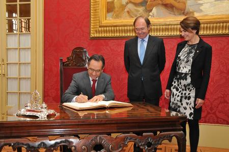 El presidente del Parlamento en la reunión de la COPREPA en Baleares. El presidente del Parlamento en la reunión de la COPREPA en Baleares.