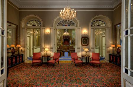 Salón de pasos perdidos del Parlamento de Canarias.