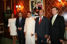 La delegación parlamentaria con el presidente de la Cámara de Consejeros, Mohamed Cheikh Biadillah.