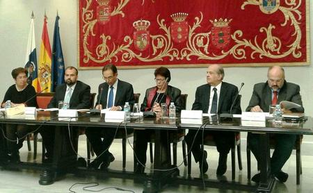 Presentación en el Parlamento del 