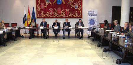 El Consejo Canario del Movimiento Europeo (CCME) celebra un foro ciudadano.