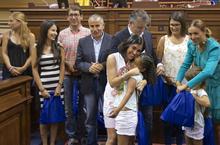 En la entrega de regalos