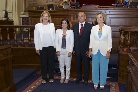 La presidenta y las nuevas senadoras y el nuevo senador