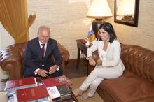 3 Con el presidente del Consejo Consultivo (Casa 