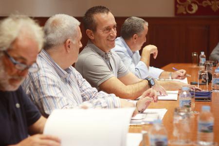Los miembros de la Junta de Portavoces, durante la reunión.
