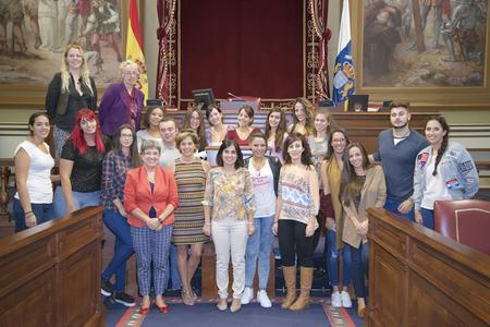 Foto del grupo con la presidenta Foto del grupo con la presidenta