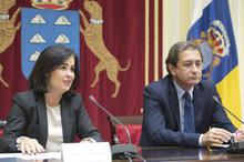 Darias y Padrón durante la rueda de prensa.