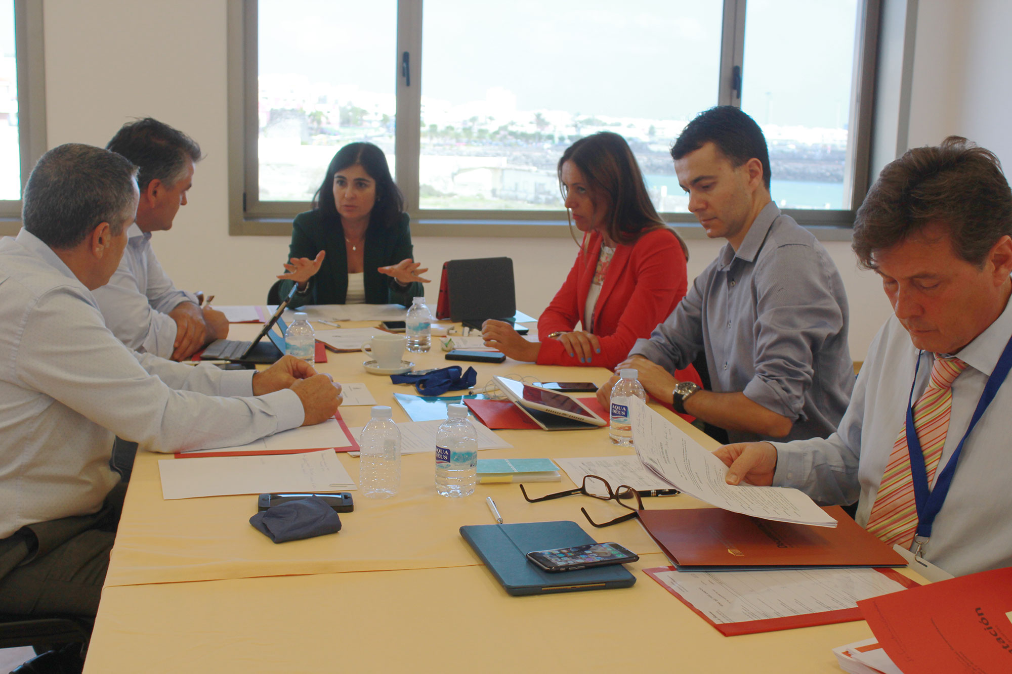 Un instante de la reunión de la Mesa en Fuerteventura.