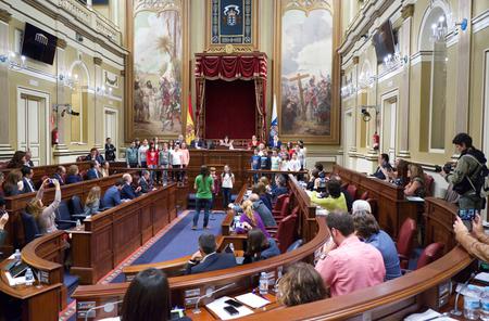 Vista del hemiciclo durante la actuación. Vista del hemiciclo durante la actuación.