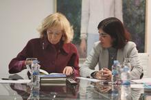 Fernández de la Vega y Darias, durante su encuentro.