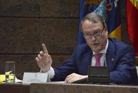 Martínez Tristán, durante la conferencia. Martínez Tristán, durante la conferencia.