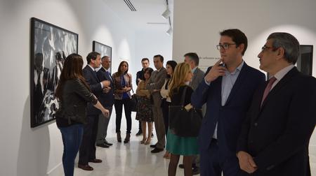 La Junta de Portavoces, durante la visita a una de las exposiciones.