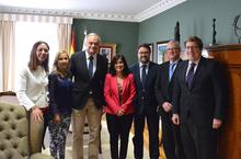 Fotografía El Parlamento de Canarias recibe a la delegación española del Grupo Popular en el Parlamento Europeo 