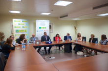 Fotografía Una delegación del Parlamento de Canarias visita las instalaciones de ONCE e ILUNION en Tenerife