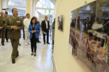 Fotografía El Parlamento de Canarias acoge la exposición ‘Defensa nacional: la adaptación permanente de las Fuerzas Armadas’ 