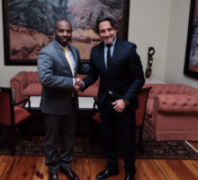 Fotografía El presidente del Parlamento de Canarias recibe al embajador de Haití en España 
