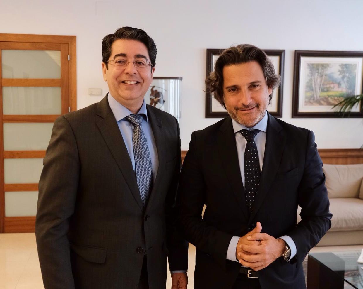 El presidente del Parlamento de Canarias junto al presidente del Cabildo de Tenerife