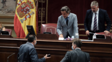 Fotografía El pleno del Parlamento de Canarias continúa con normalidad pese al cero energético 