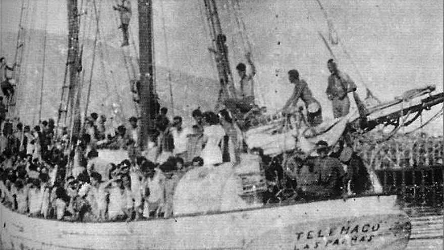 Una fotografía del barco Telémaco en 1950