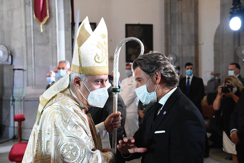 El presidente del Parlamento de Canarias con el obispo de la Diócesis de Tenerife