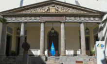 Fotografía La bandera de las Naciones Unidas ondea en el Parlamento de Canarias cuando se cumplen 75 años de la fundación de esta organización internacional 