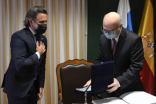 Fotografía El presidente del Parlamento de Canarias y de la Conferencia de Asambleas Legislativas Regionales de Europa (CALRE), Gustavo Matos, recibe al embajador de Turquía en España