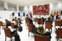 Fotografía La implicación de la juventud canaria en el debate europeo, “un orgullo para el Parlamento”