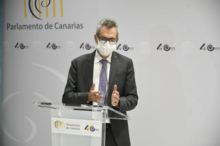 Fotografía El Parlamento recibe la Memoria 2020 de la Fiscalía, “una de las mejores fotografías sociales de Canarias” 