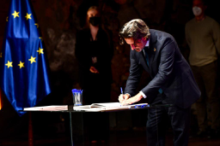 Fotografía Matos: “La Agenda Canaria 2030 nos coloca a la vanguardia en esta parte del planeta en la consecución de los ODS”
