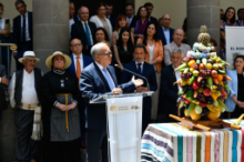 Fotografía El Ramo de Arure visita por primera vez el Parlamento de Canarias