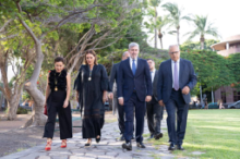 Fotografía La presidenta del Parlamento de Canarias, Astrid Pérez, participa en el acto institucional de la 62 edición de las Jornadas Colombinas de La Gomera