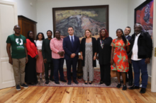 Fotografía La presidenta de la Cámara recibe a los representantes del proyecto A-TIPSOM contra la trata y el tráfico de personas 