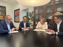 Fotografía El Parlamento de Canarias suscribe su apoyo a las Fiestas Lustrales de la Bajada de la Virgen de las Nieves 