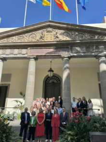 Fotografía El Parlamento de Canarias reduce la interinidad al 5% con la mayor promoción funcionarial de su historia 