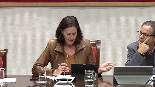 Economía, Industria y Comercio en Sala de los Cabildos